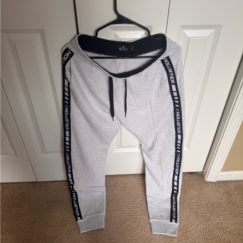 Hollister Light Gray Sweatpants with Black Drawstring